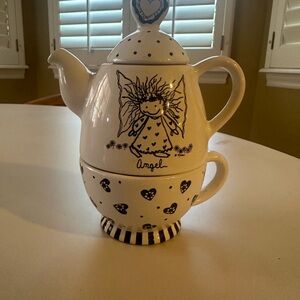 Angel Design Tea Set - Black and White